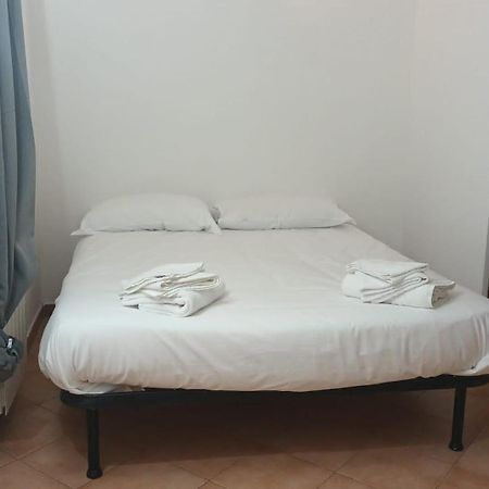 Casa N 2 Con Parcheggio Privato E Colonnina Ricarica Daire Livorno Dış mekan fotoğraf