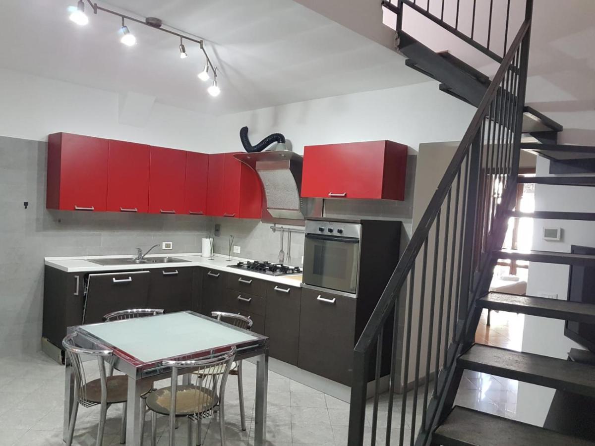 Casa N 2 Con Parcheggio Privato E Colonnina Ricarica Daire Livorno Dış mekan fotoğraf