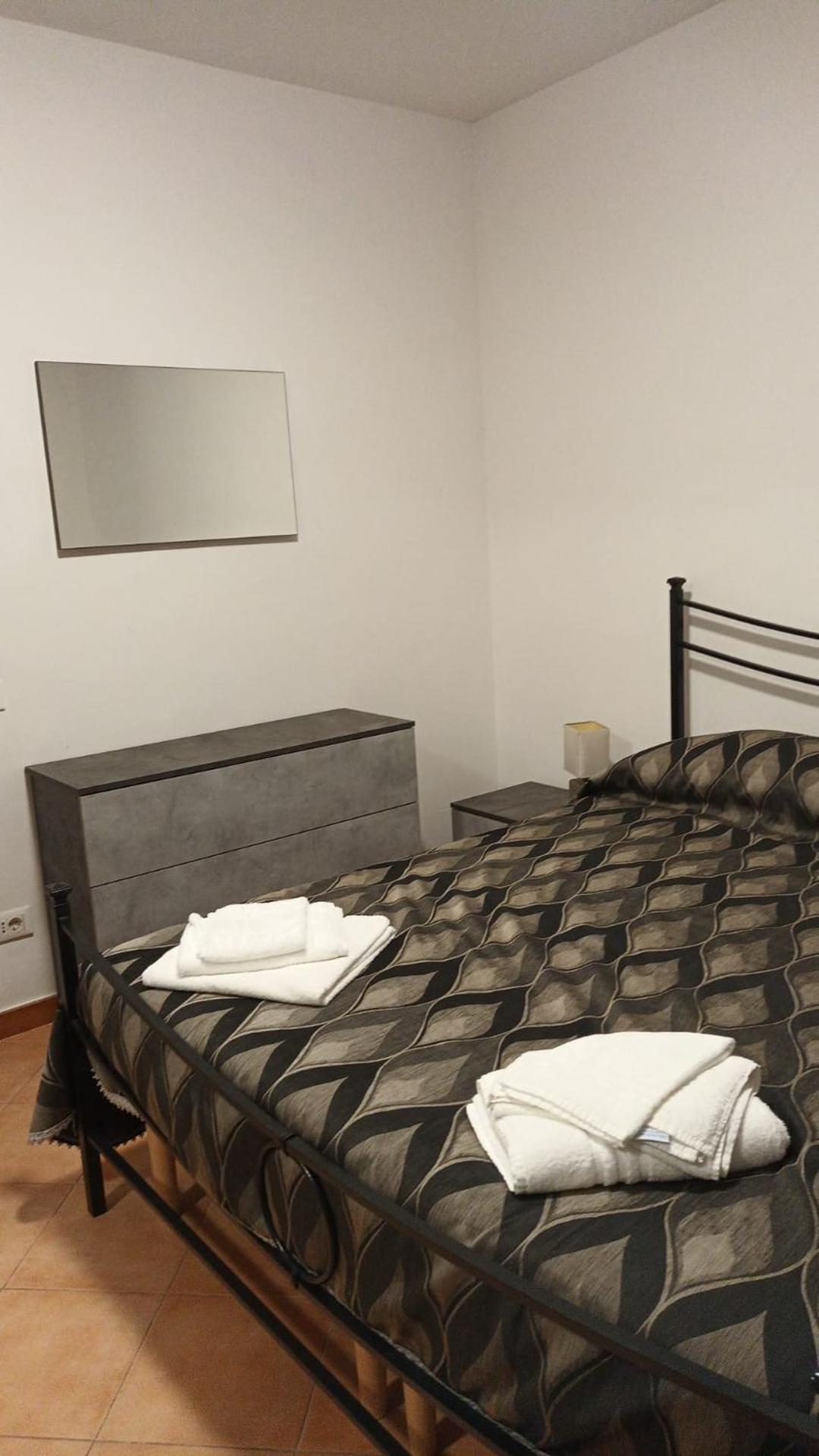 Casa N 2 Con Parcheggio Privato E Colonnina Ricarica Daire Livorno Dış mekan fotoğraf