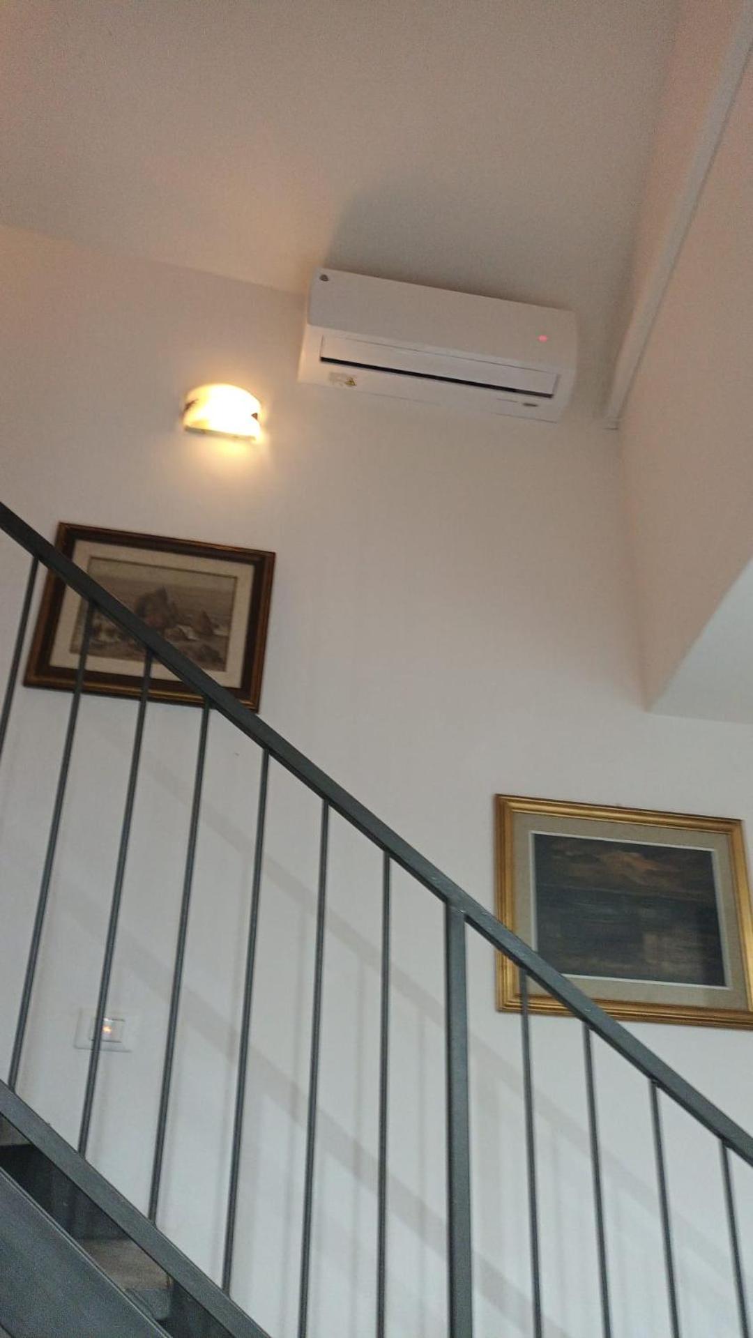 Casa N 2 Con Parcheggio Privato E Colonnina Ricarica Daire Livorno Dış mekan fotoğraf